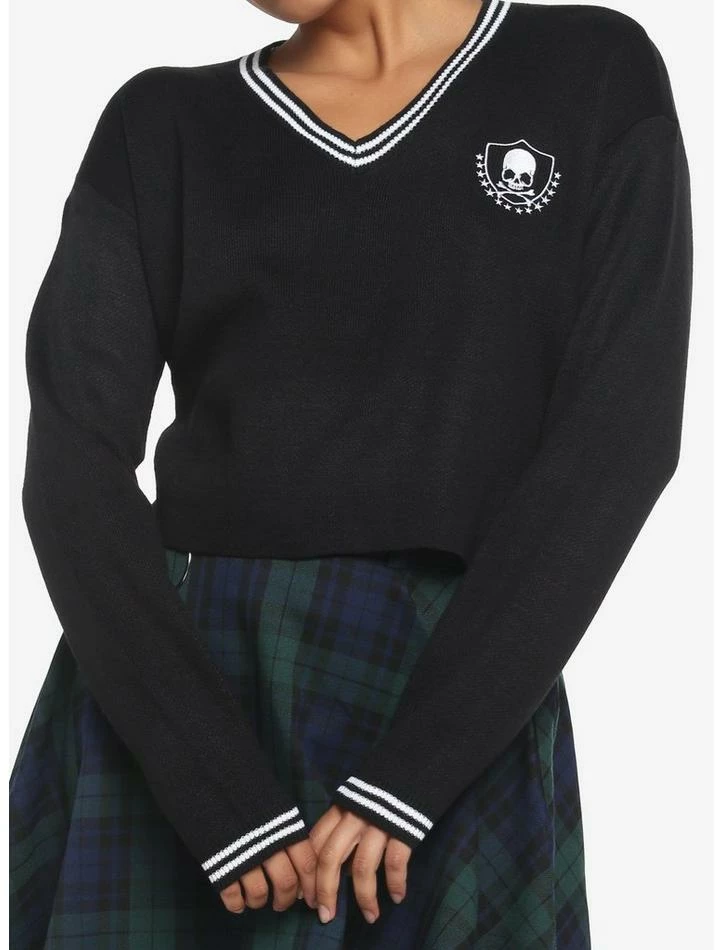 Wholesale 🤩 Skull Crest V-Neck 👧 Girls Sweater 👏 1 Wholesale 🤩 Skull Crest V-Neck 👧 Girls Sweater 👏